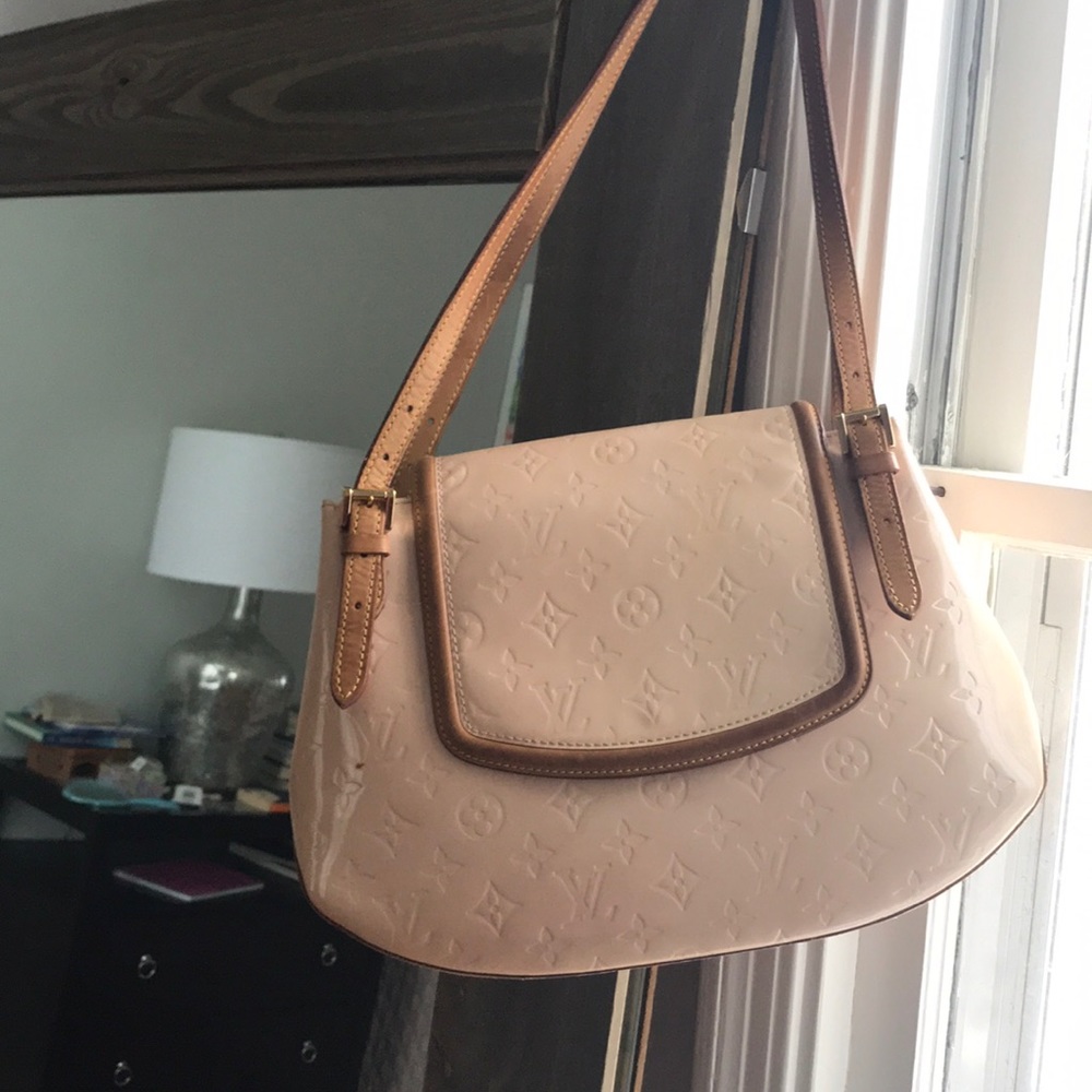 Authentic Louis Vuitton Purse